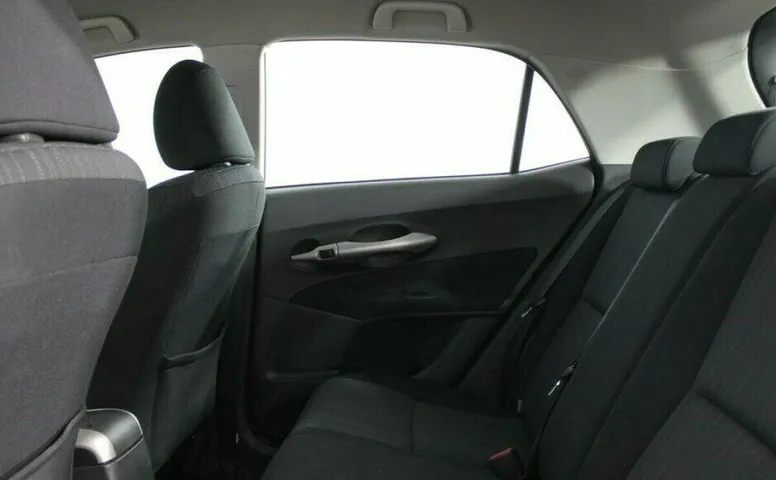 Toyota Auris 1.6 Робот