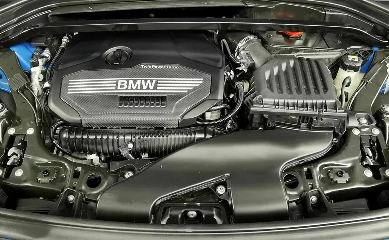 BMW X2 20i xDrive AT (192 л.с.) M Sport Синий