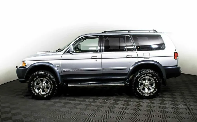 Mitsubishi pajero sport i рестайлинг