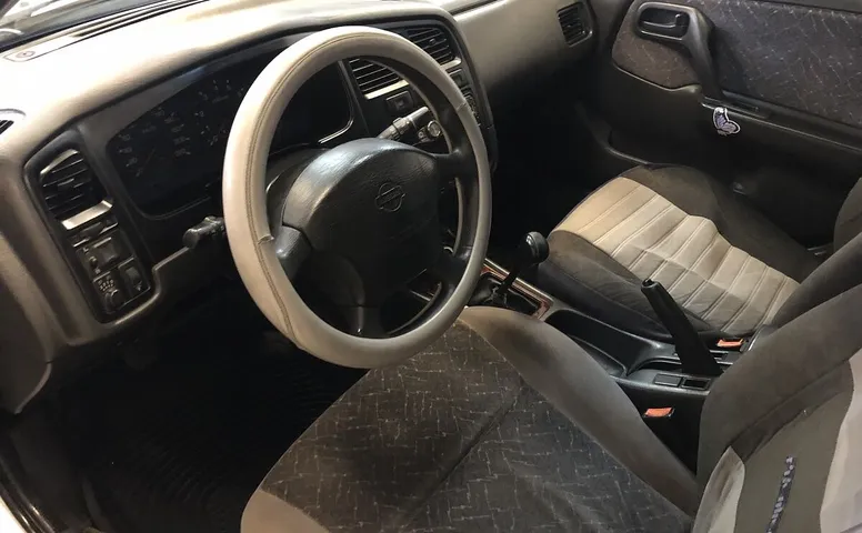 Nissan Primera
