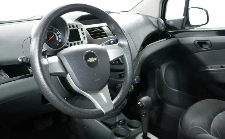 Chevrolet Spark 1.0 Автомат