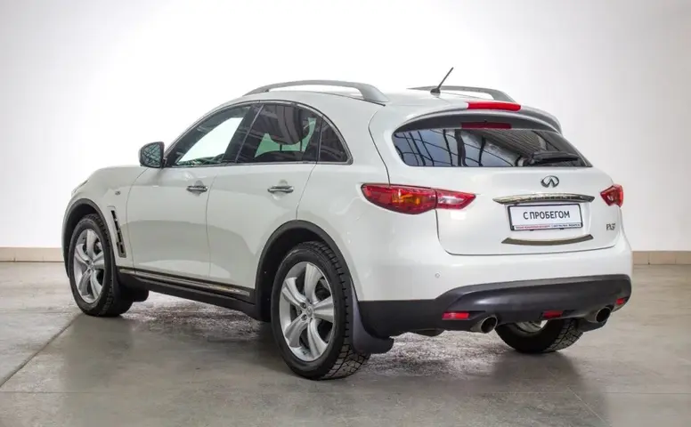 Infiniti FX