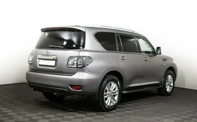 Nissan Patrol VI (Y62)