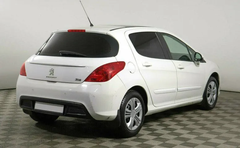 Peugeot 308 1.6 Автомат