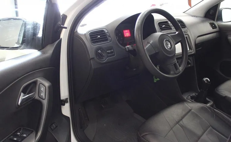 Volkswagen Polo V