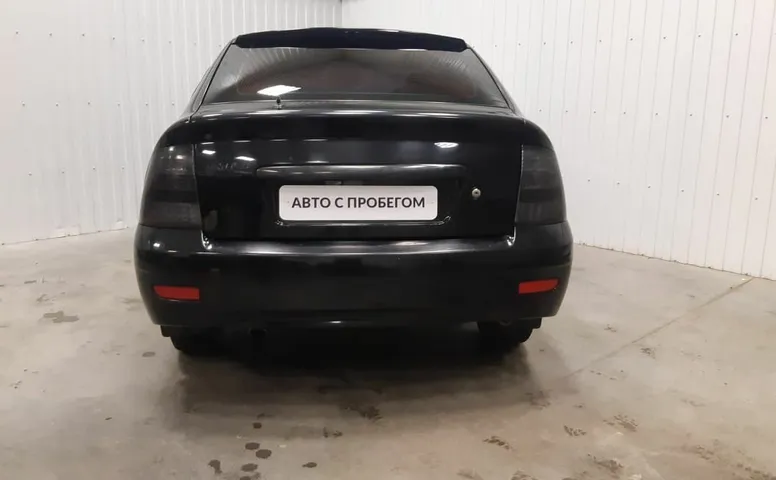 LADA (ВАЗ) 2170 1.6 MT (98 л.с.)