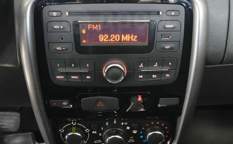 Renault Duster, 1 поколение