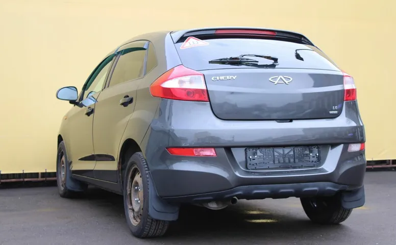 Chery VERY 1.5 MT (109 л.с.)
