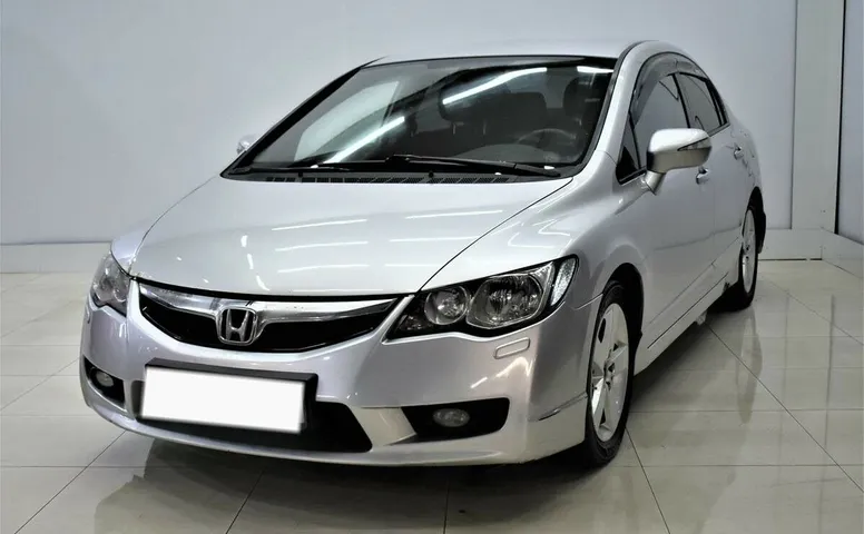 Honda Civic VIII Рестайлинг