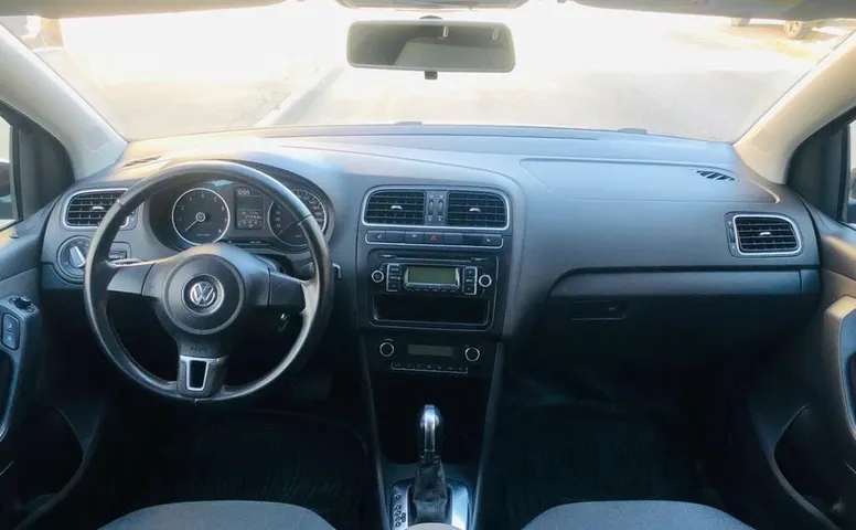 Volkswagen Polo V