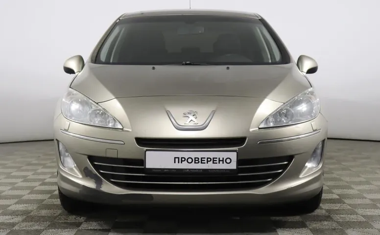 Peugeot 408