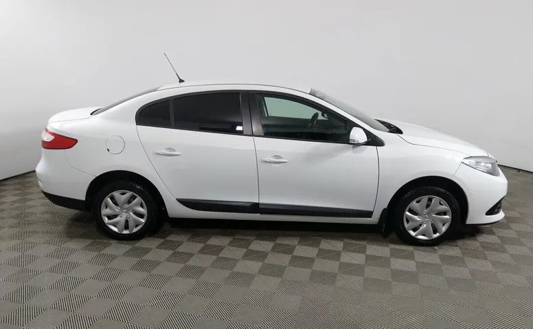 Renault Fluence I Рестайлинг