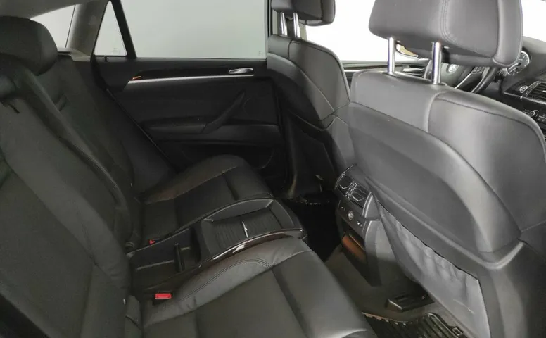 BMW X6 50i I (E71)