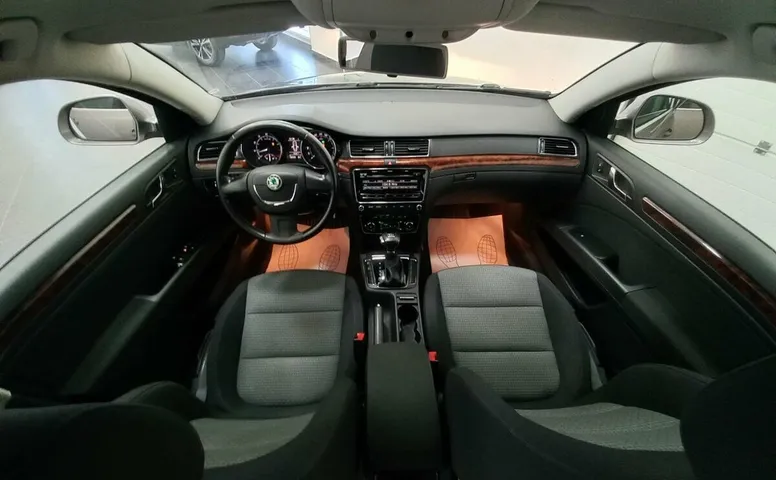 Skoda Superb II