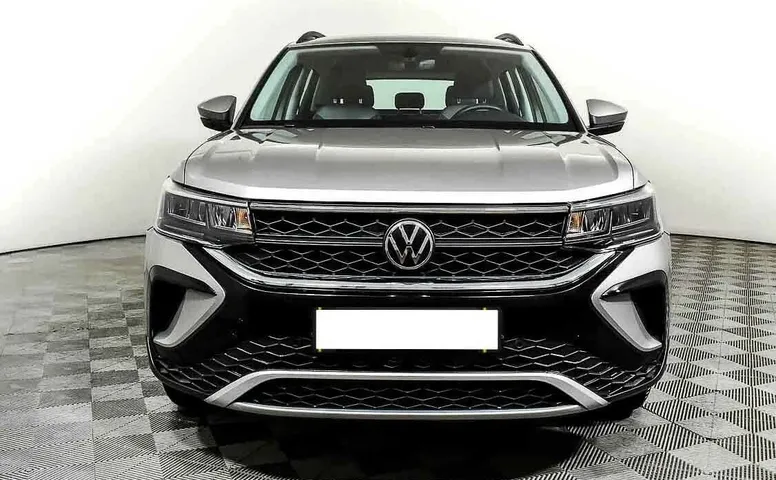 Volkswagen taos робот 2021 с пробегом 14 738 км