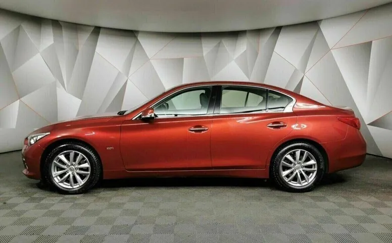 Infiniti q50