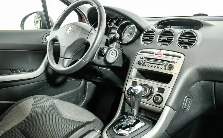 Peugeot 308 I