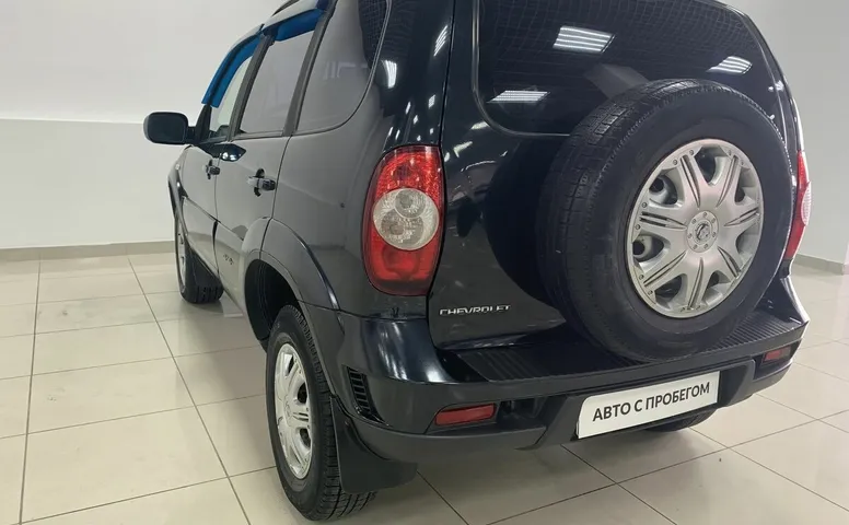 Chevrolet NIVA 1.7 MT (80 л.с.) 4WD