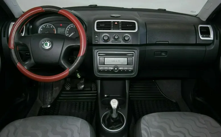 Skoda roomster