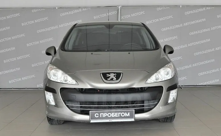 Peugeot 308, 1 поколение
