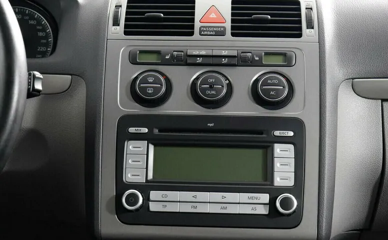 Volkswagen Touran I Рестайлинг