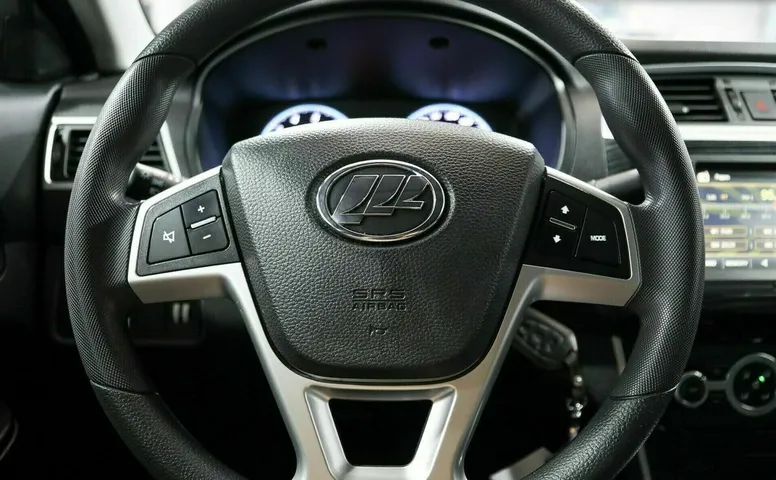 Lifan solano
