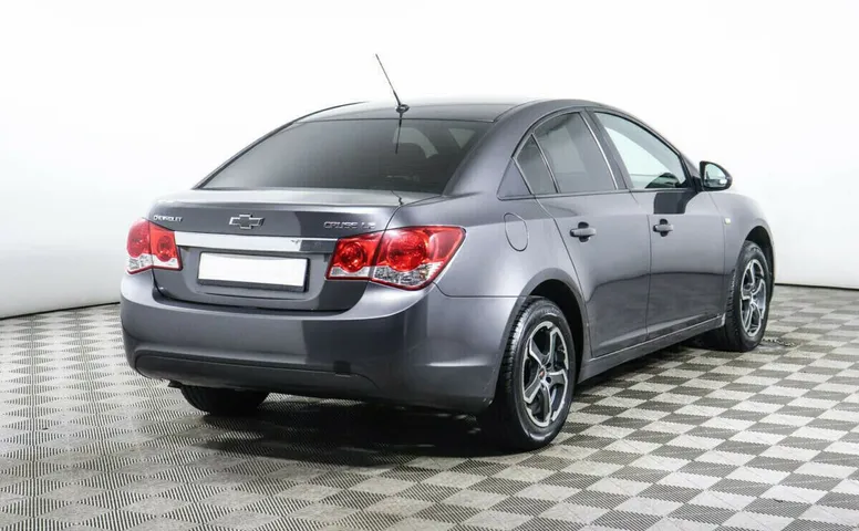 Chevrolet Cruze I