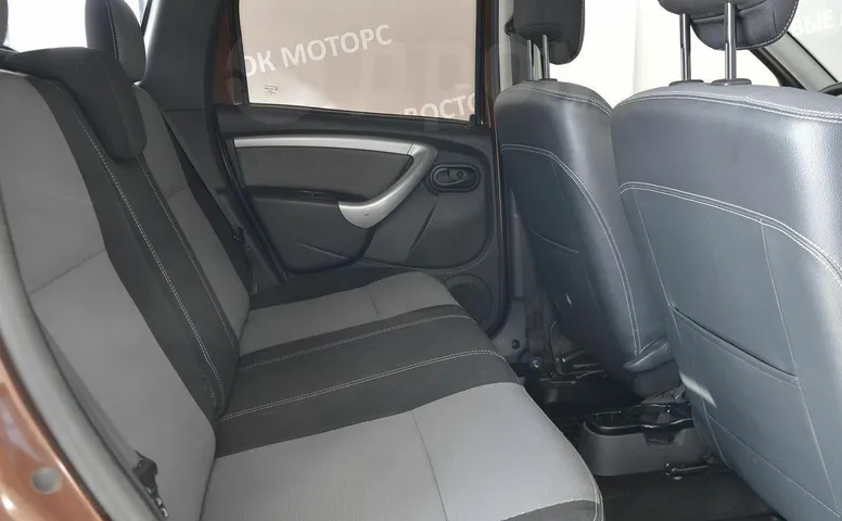 Renault Duster, 1 поколение