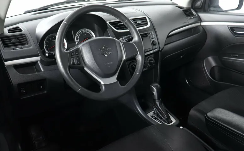 Suzuki Swift IV