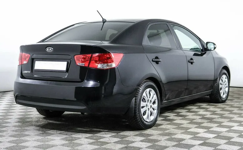 Kia Cerato II
