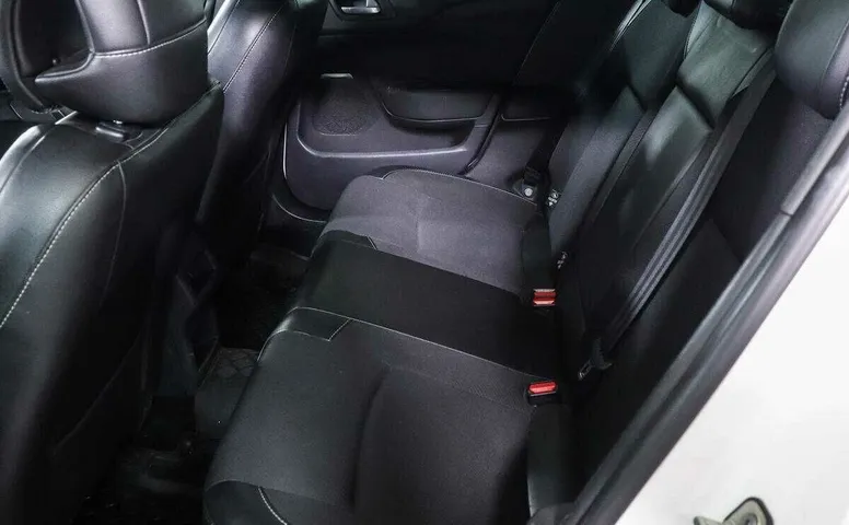 Citroen ds4 робот 2013 с пробегом 89 000 км