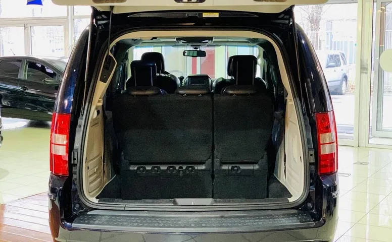 Chrysler Voyager V Grand