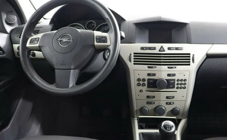 Opel Astra H Рестайлинг