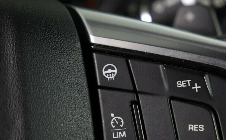 Land Rover Discovery Sport 2.2 Автомат
