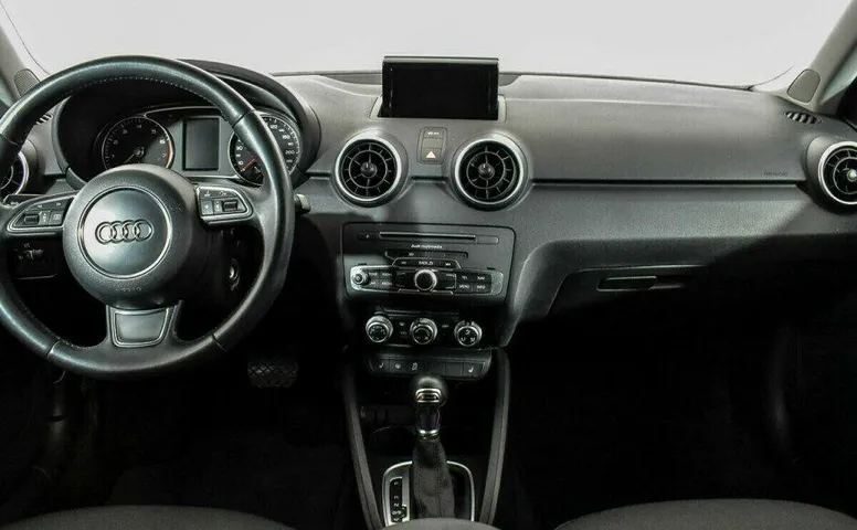 Audi A1 1.4 Робот