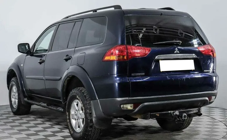 Mitsubishi pajero sport мкпп 2012 с пробегом 99 499 км