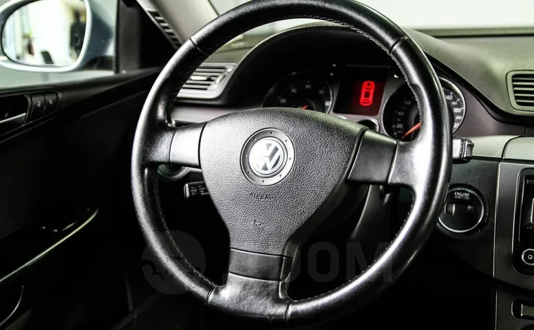 Volkswagen Passat, 6 поколение