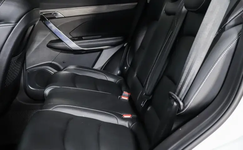 Geely Atlas Pro