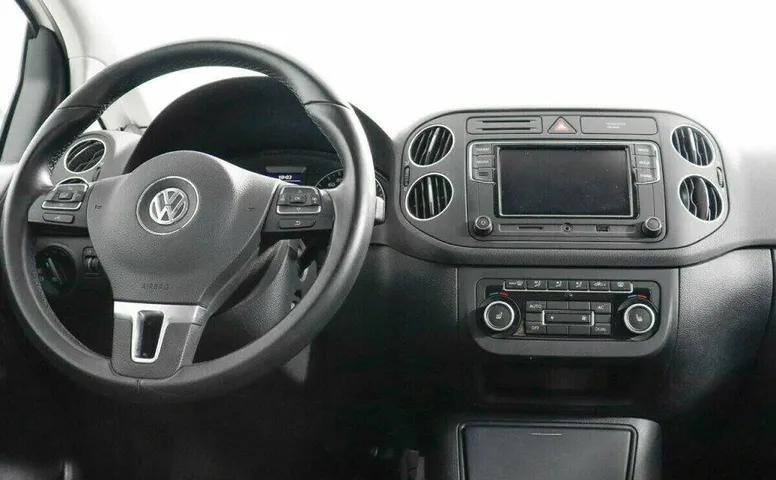 Volkswagen Golf Plus 1.6 Робот