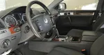 Volkswagen Touareg, 1 поколение