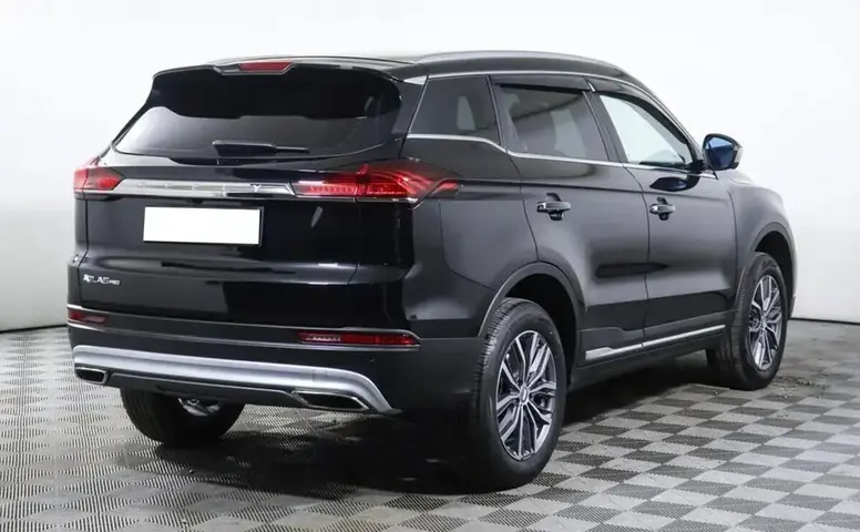 Geely Atlas Pro