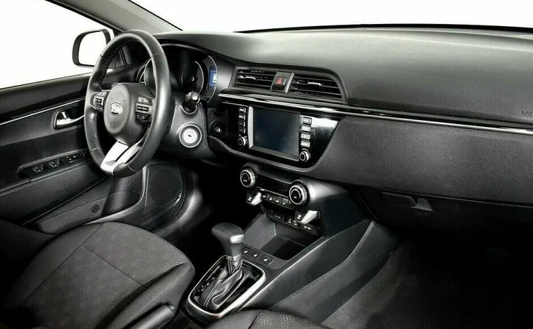 Kia Rio X-Line 1.6 Автомат
