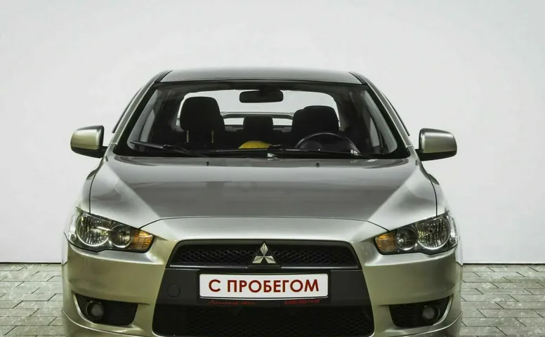 Mitsubishi lancer