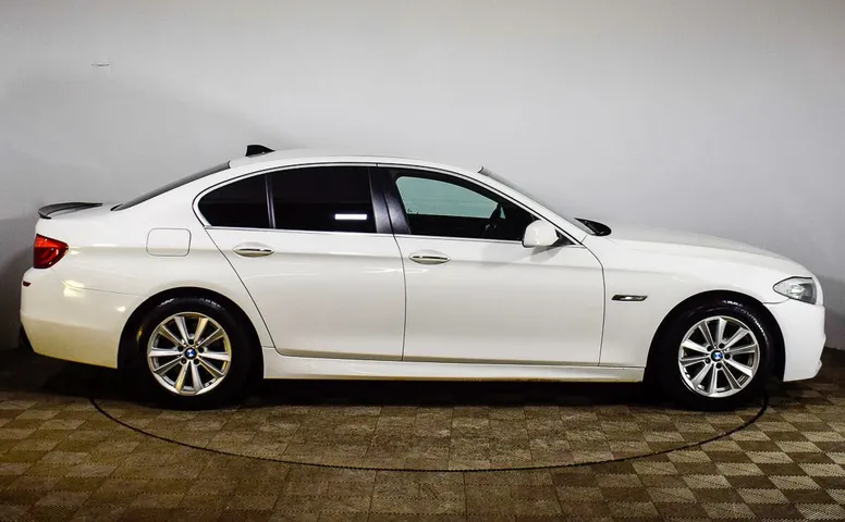 BMW 5 серия