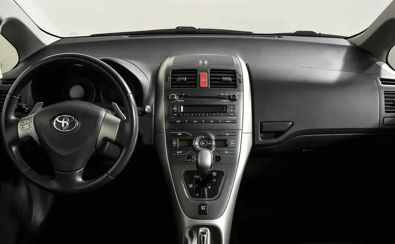 Toyota Auris I
