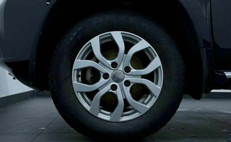 Nissan terrano