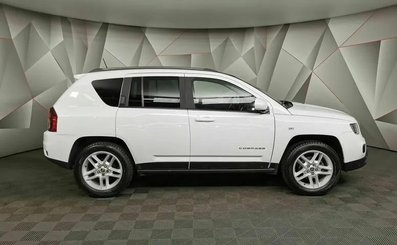 Jeep Compass 2.4 AT AWD (170 л.с.) Белый