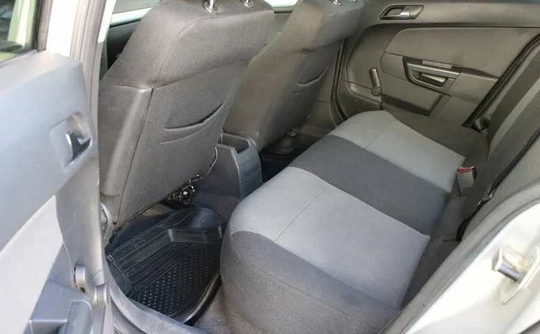 Opel ASTRA 1.8 MT (125 л.с.)
