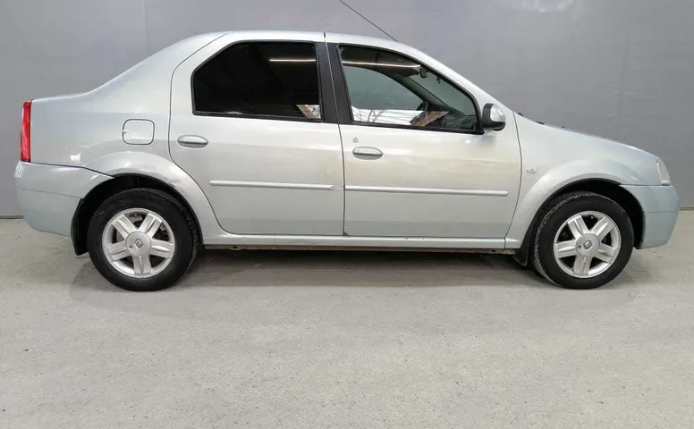 Renault LOGAN 1.6 MT (87 л.с.)