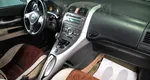 Toyota Auris, 1 поколение